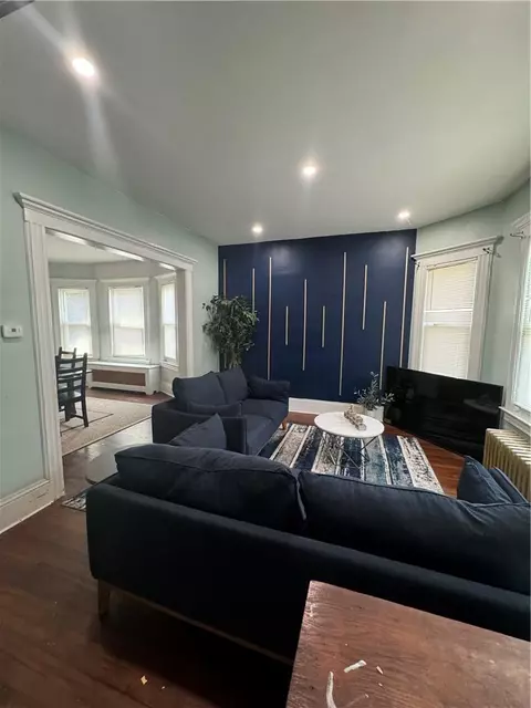 12 Prairie Ave, Ramapo, NY 10901