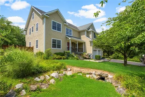 301 Church St, New Rochelle, NY 10805