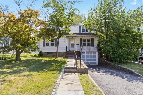 80 Park Ave, Eastchester, NY 10709