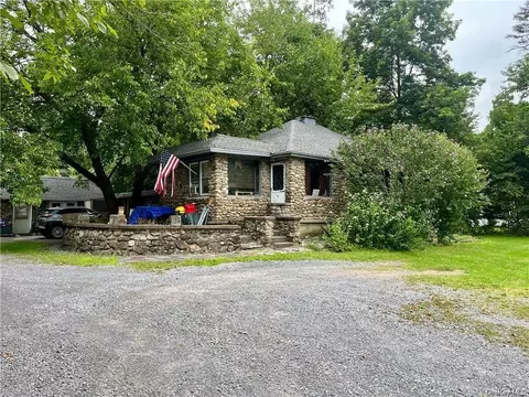 19 Innis Ave, Newburgh, NY 12550