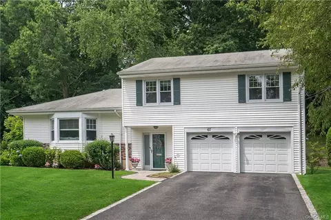 67 Rock Ridge Dr, Rye, NY 10573