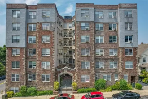 305 Sixth Ave #3B, Pelham, NY 10803