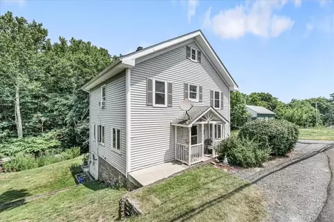 62 Western Ave, Marlboro, NY 12542