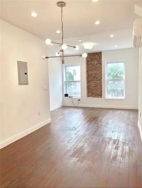 427 E 143 St #AB, New York, NY 10454