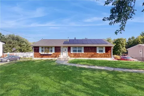 22 Johnson Rd, La Grange, NY 12540