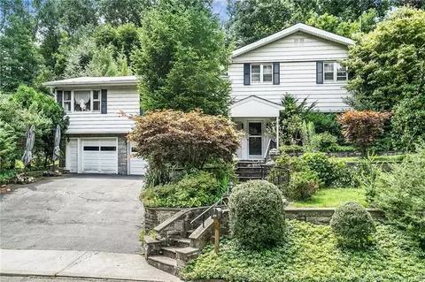 255 Healy Ave, Greenburgh, NY 10583