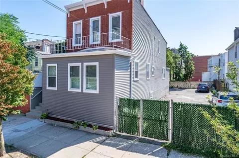 1511 Overing St, Bronx, NY 10461