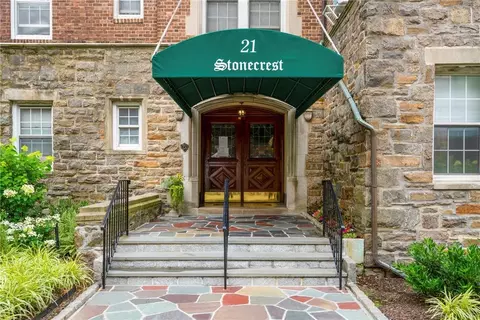 21 N Chatsworth Ave #4K, Larchmont, NY 10538