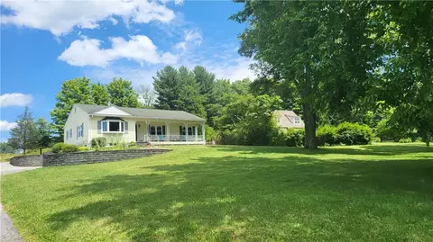 3976 Summerville Way, Chester, NY 10918