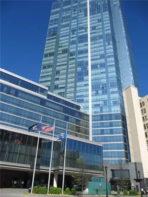 1 Renaissance Sq #19A, White Plains, NY 10601