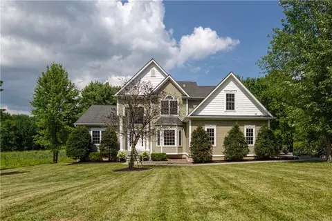 76 Fletcher St, Goshen, NY 10924