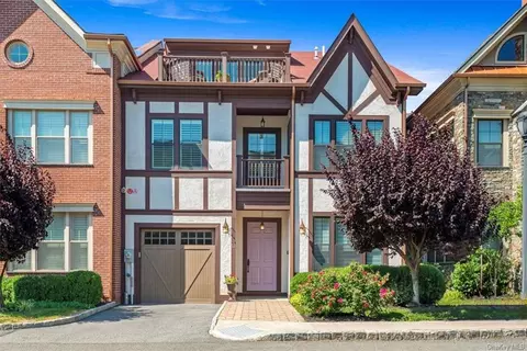 12 Orchard Dr, Greenburgh, NY 10591