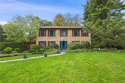 29 Country Ridge Cir, Rye, NY 10573