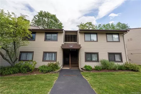 14 Knights Brg #G, Poughkeepsie City, NY 12603
