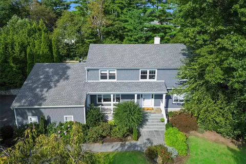 15 Penny Ln, Greenburgh, NY 10583