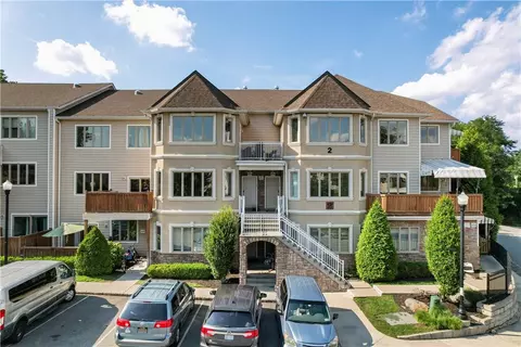 2 Rose Garden Way, Ramapo, NY 10952