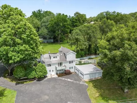 168 Pine Hill Rd, Chester, NY 10918