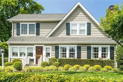 10 Elmwood Ave, Rye, NY 10580