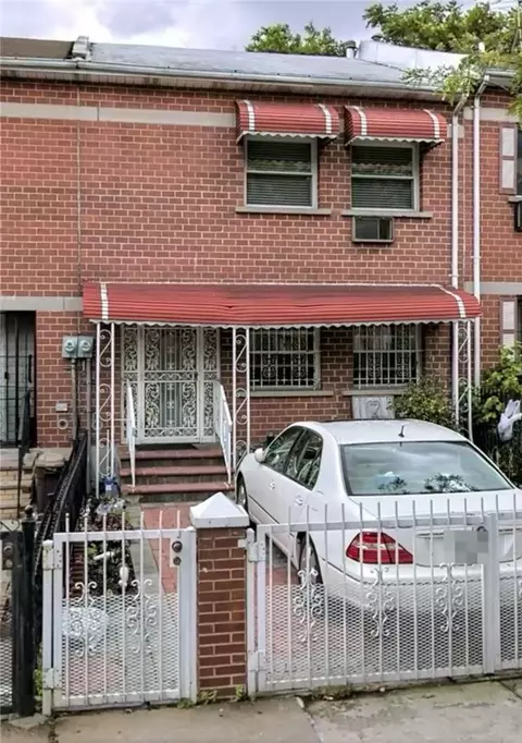 1144 Forest Ave, New York, NY 10456
