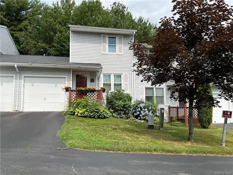 44 Krier Ln, Thompson, NY 12751