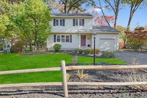 84 Lyncrest Ave, Clarkstown, NY 10956