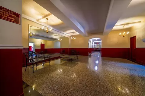 485 E Lincoln Ave #118, Mount Vernon, NY 10552