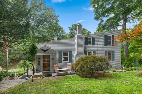102 Ridgeland Rd, Lewisboro, NY 10590