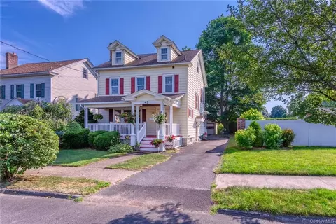 45 Roosevelt Ave, Kingston, NY 12401