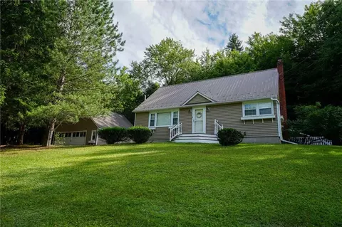 437 Lindholm Rd, Hurleyville, NY 12747
