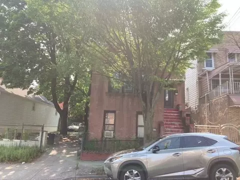 4323 Boyd Ave, New York, NY 10466