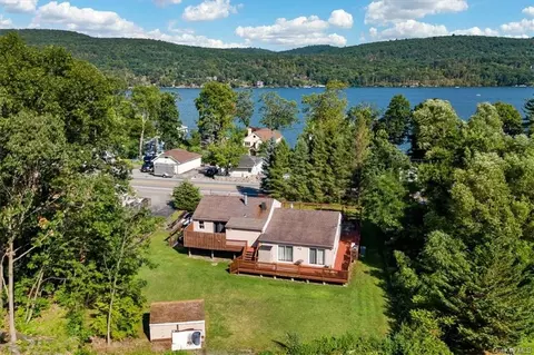 229 Jersey Ave, Greenwood Lake, NY 10925