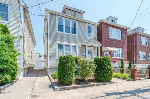 1860 Lurting Ave, New York, NY 10461
