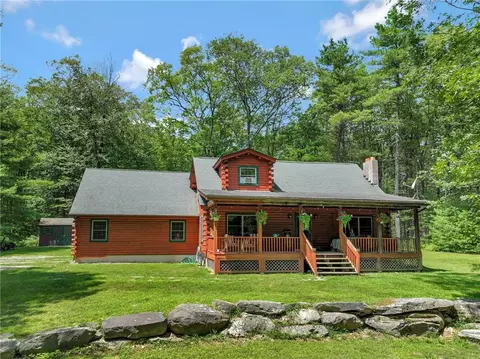 102 Francis Dr, Tusten, NY 12764