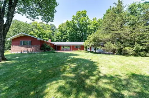 32 Cross Pond Rd, Pound Ridge, NY 10576