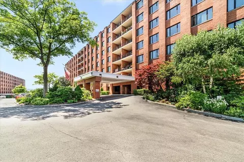 16 Rockledge Ave #7J-2, Ossining, NY 10562