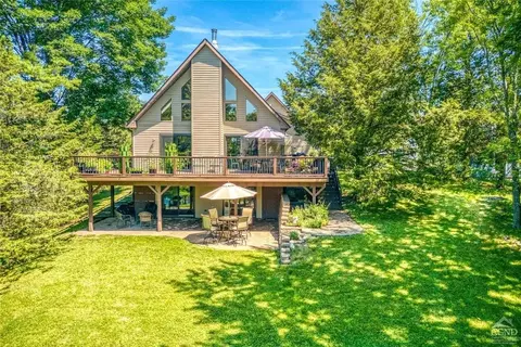 164 Billingswood, Athens, NY 12015