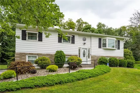 5 Ansara Rd, Wappingers Falls, NY 12590