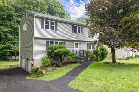 94 Whitman Rd, Yorktown, NY 10598