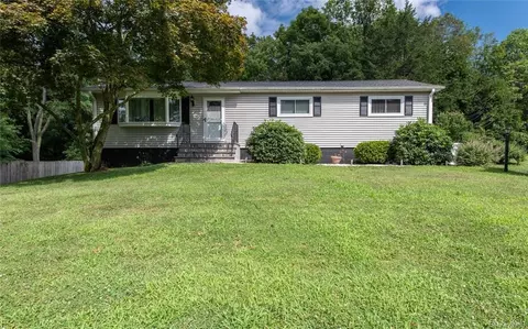 9 Partners Rd, Wappinger, NY 12590
