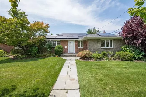 200 Willets Ln, Jericho, NY 11753