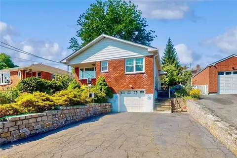 40 Roundhill Dr, Yonkers, NY 10710