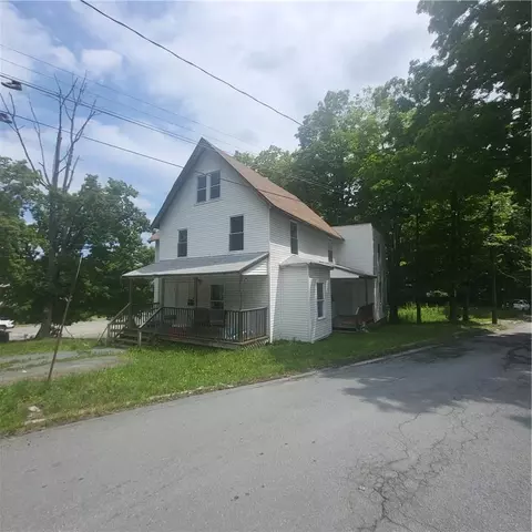 35 Edgar St, Liberty, NY 12754