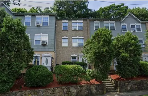 325 Mclean Ave #13, Yonkers, NY 10705