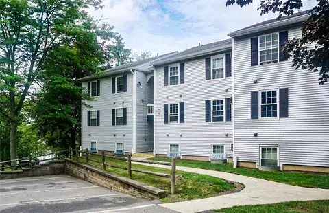 10 Lexington Hl #7, Monroe, NY 10926