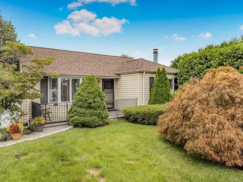 142 Croydon Rd, Yonkers, NY 10710