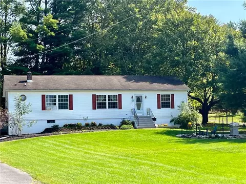 674 Dosen Rd, Wallkill, NY 10940