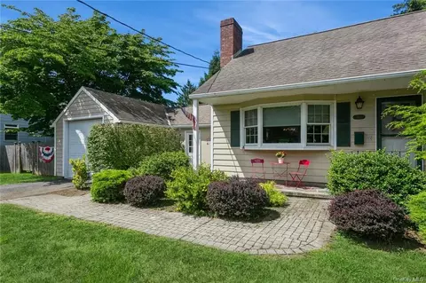 315 Willis Ave, Mount Pleasant, NY 10532