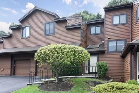 52 Sunnyside Pl, Greenburgh, NY 10533