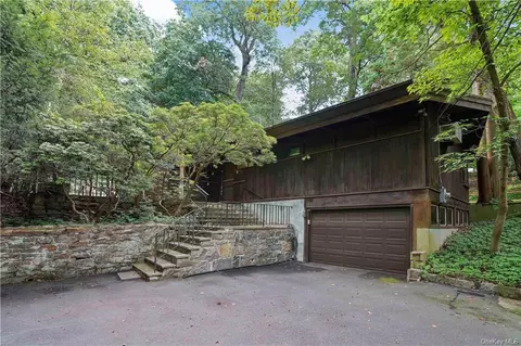 75 Orlando Ave, Greenburgh, NY 10502