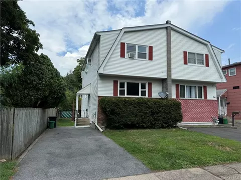 7 Spicer Rd, Ramapo, NY 10901